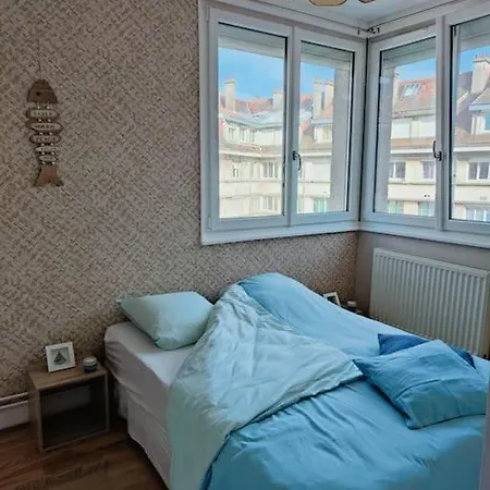 L'ecume D'ancres * Calais